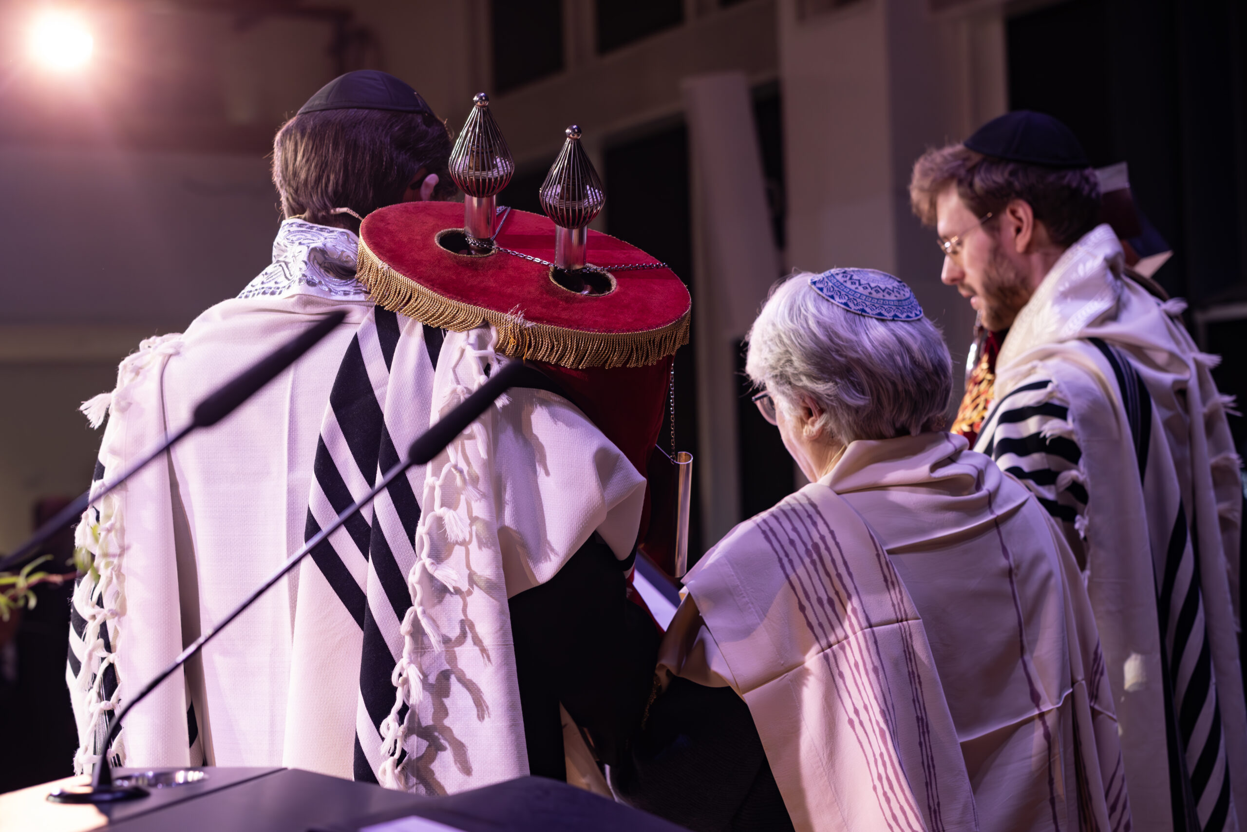 Rabbiner Netanel Olhoeft und Rabbiner Levi Israel Ufferfilge offizielle Amtseinführung am 22.02.2026